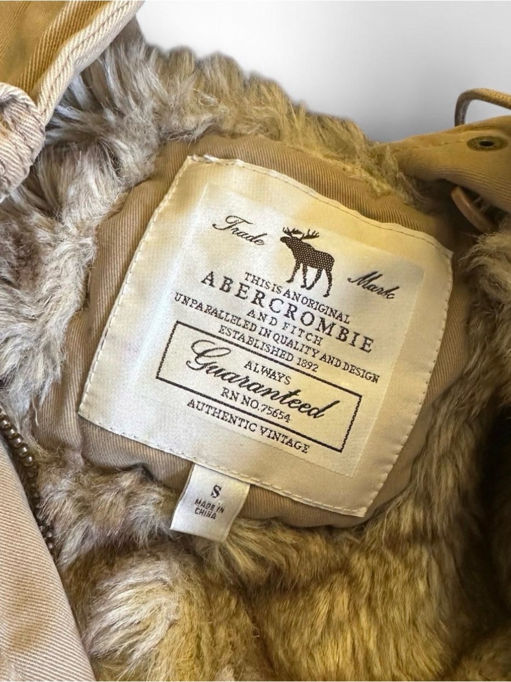 Women’s Abercrombie & Fitch Jacket - Picture 3 of 4